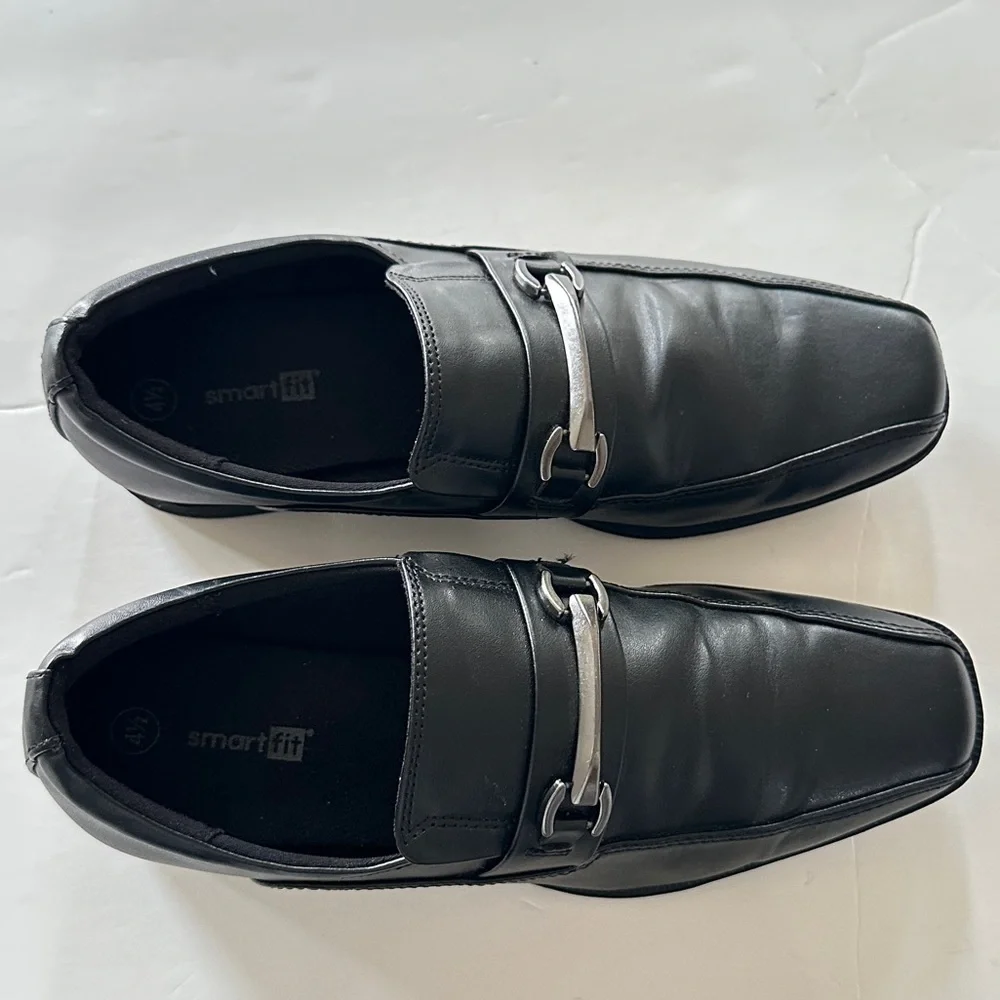 SmartFit Boys’ Black Slip-On Dress Loafers with Size 4.5, Skid Resistant